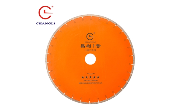 怎樣可以預(yù)防石材切割片加工的石板材產(chǎn)生銹斑呢？